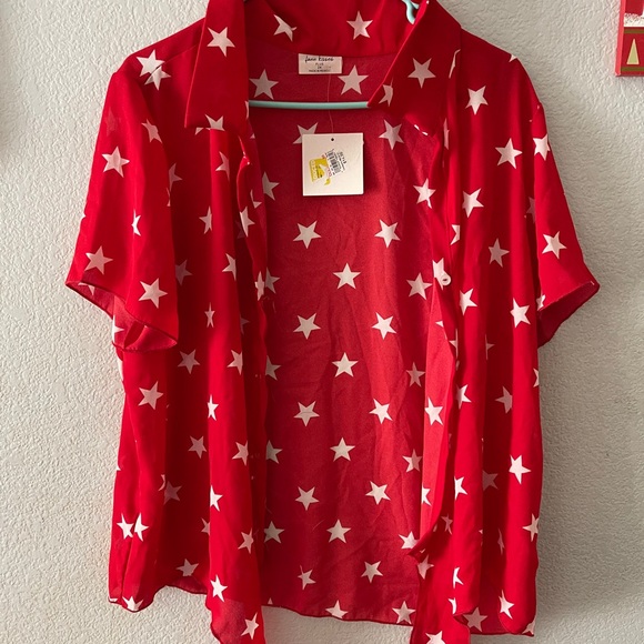 Red top - Picture 2 of 3